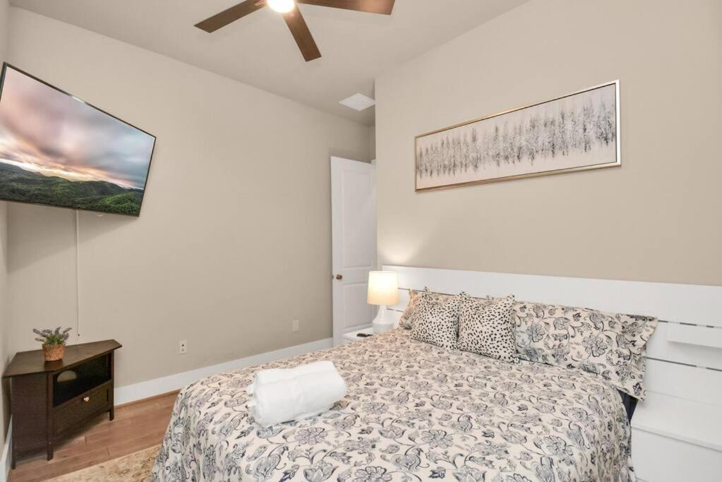 Beautiful Luxurious Houston Galleria Home エクステリア 写真